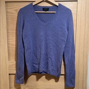 cashmere charter club luxury v neck purple sweater